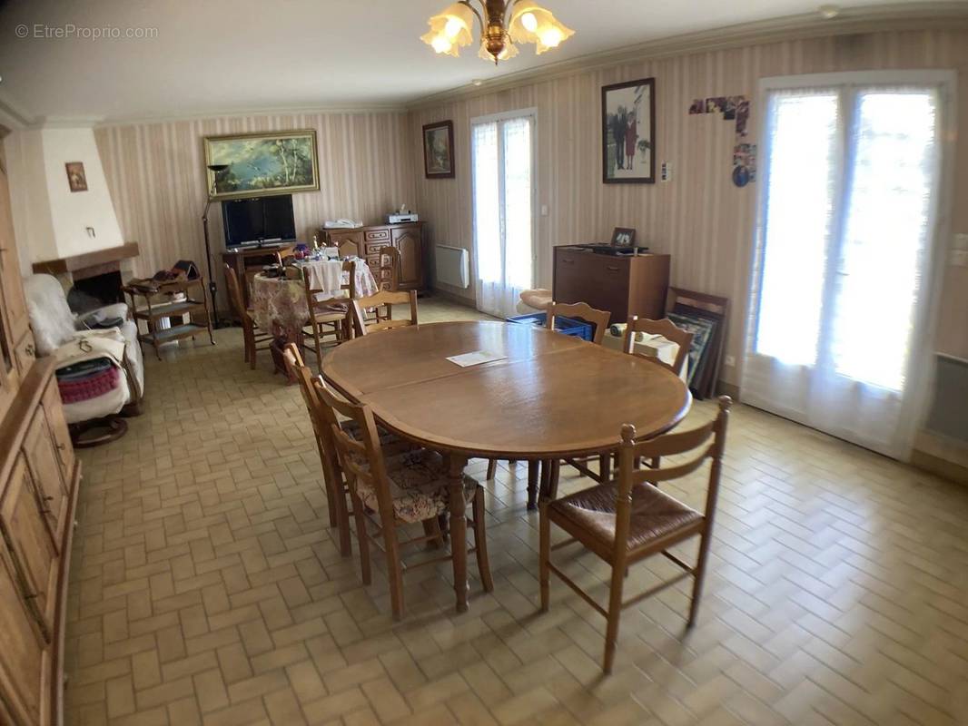 Maison à MARTIGNE-FERCHAUD