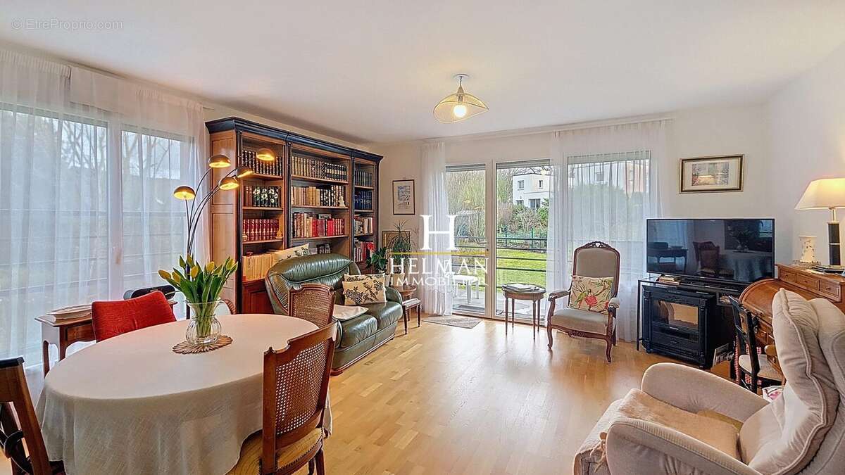 Appartement à LONGUENESSE