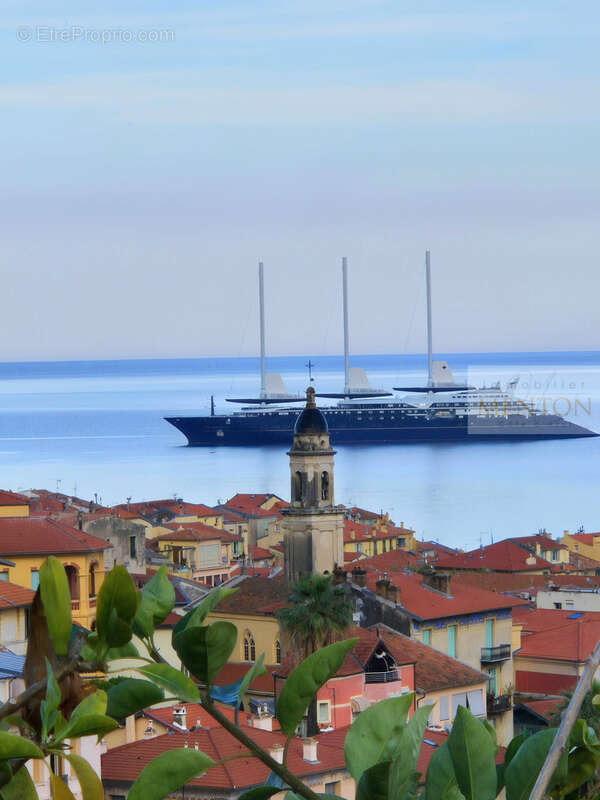 Appartement à MENTON