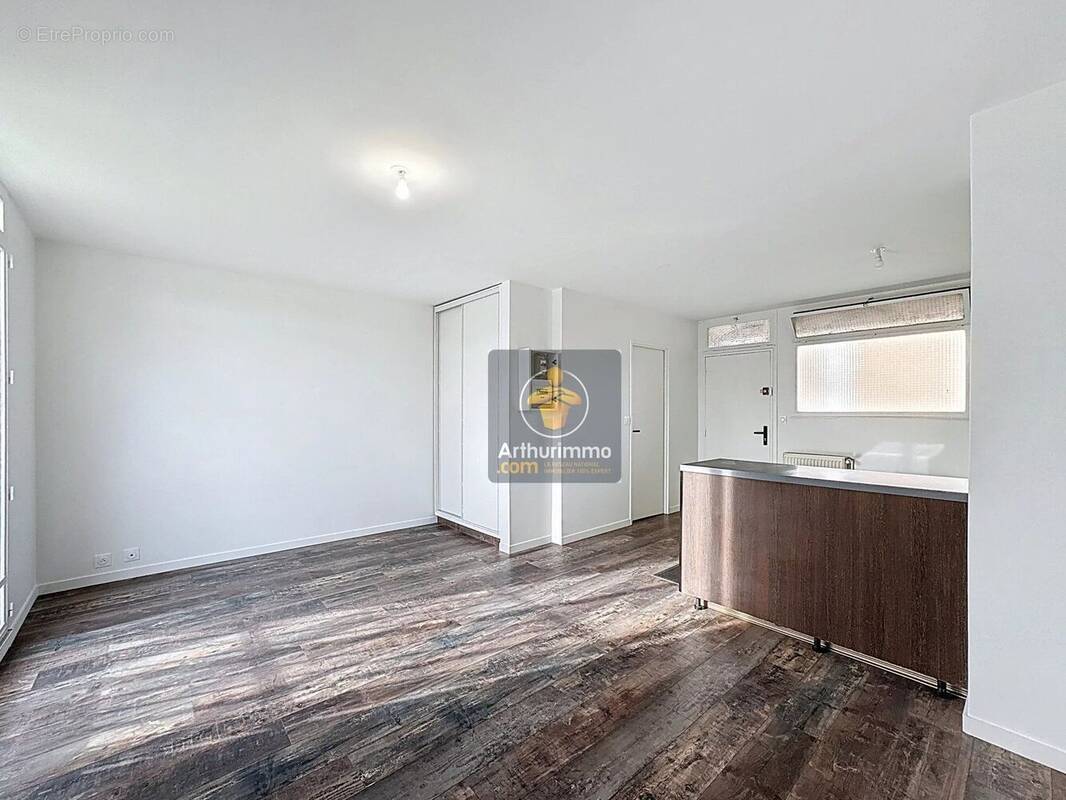 Appartement à LIMEIL-BREVANNES