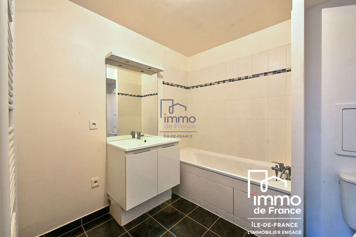 Appartement à VAUREAL