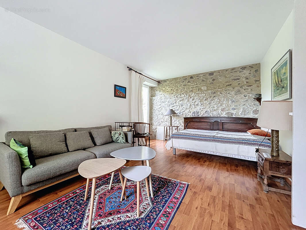 Maison à GOUVILLE-SUR-MER