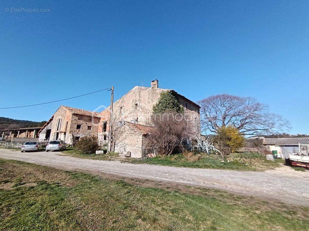 Maison à PIERREVERT