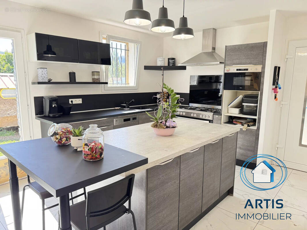 Maison à SAINT-PEE-SUR-NIVELLE