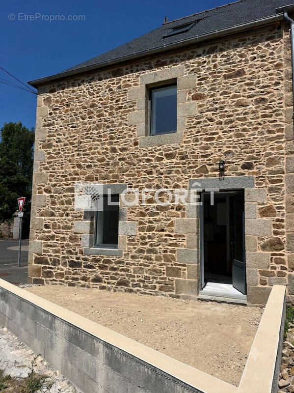 Maison à PENVENAN
