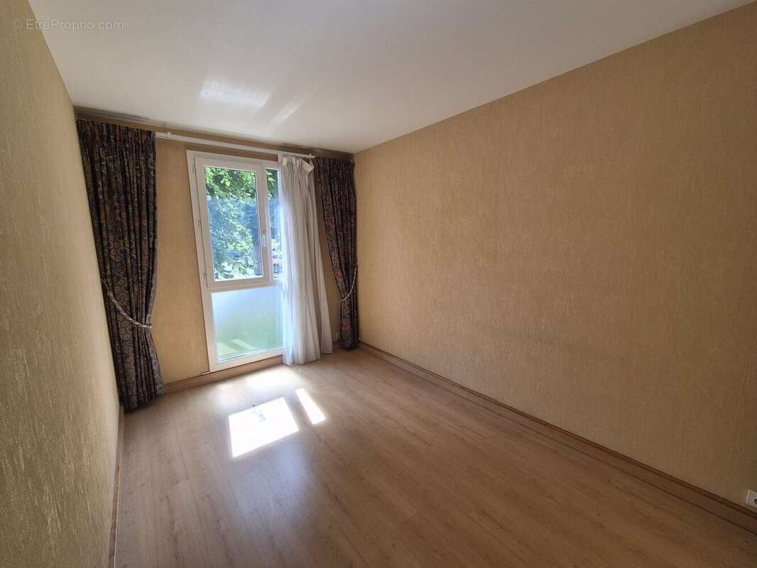 Appartement à CACHAN