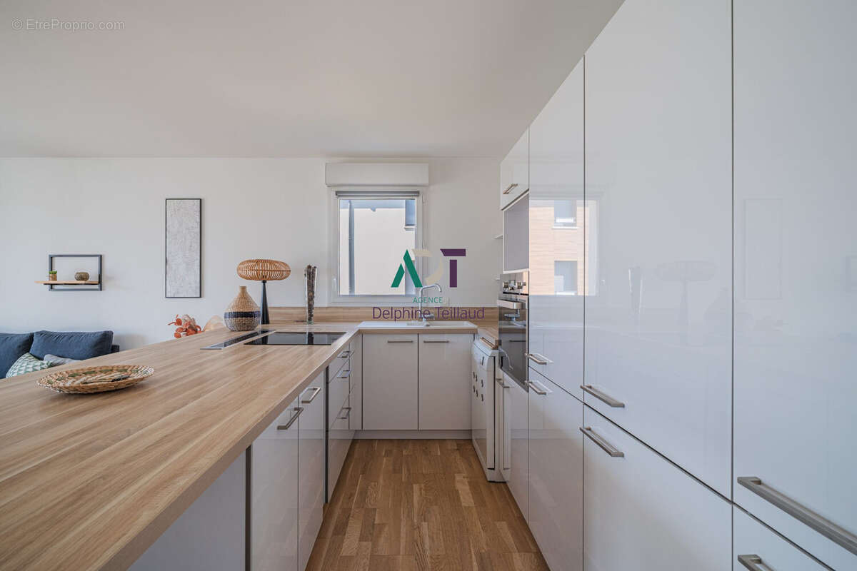 Appartement à SAINT-ISMIER