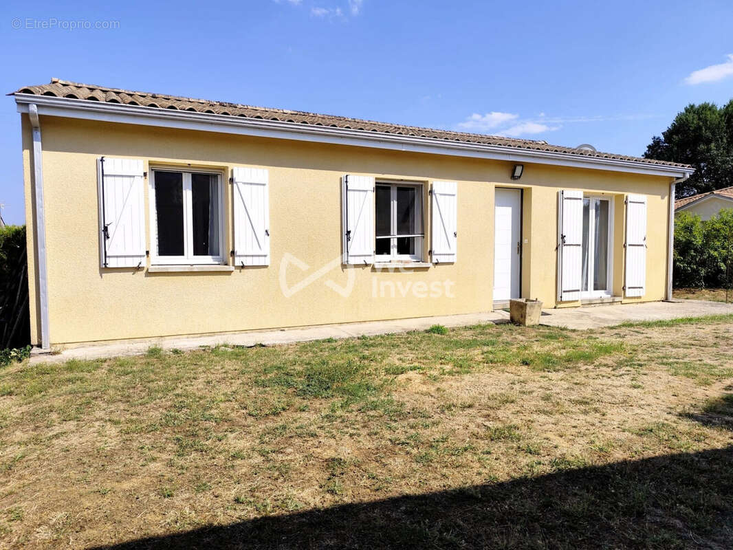 Maison 80 m² à Saint-Gervais  - photo 2