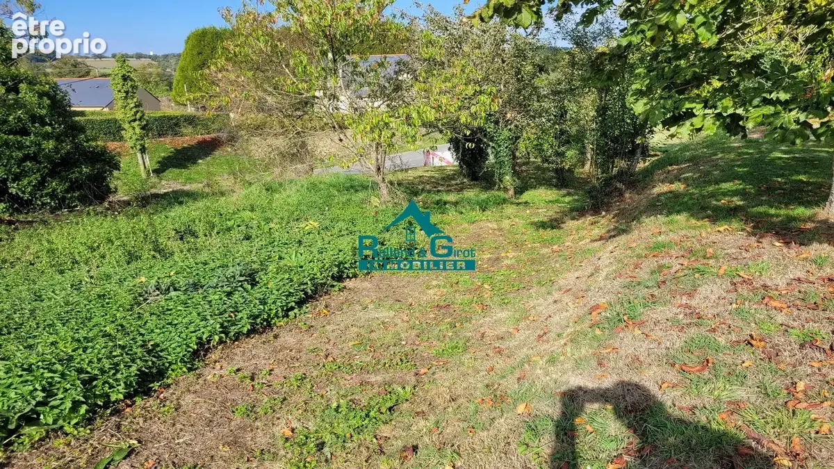 TERRAIN DE 950 M²- - Libre de constructeurs - photo 7
