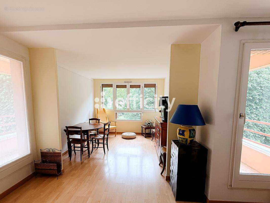 Appartement à CROIX