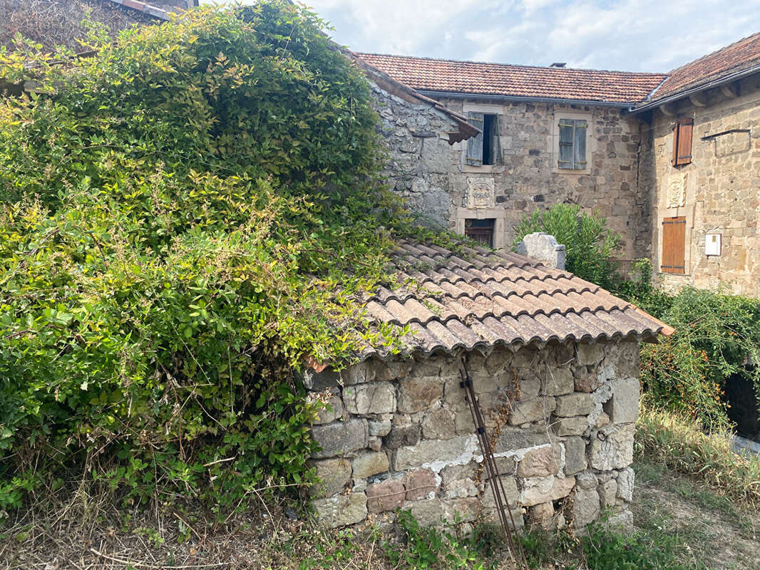 Maison en pierres à rénover - photo 7