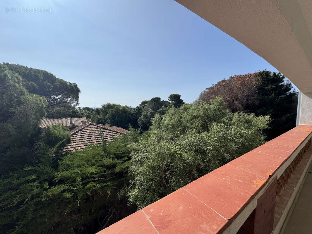 Appartement à FREJUS