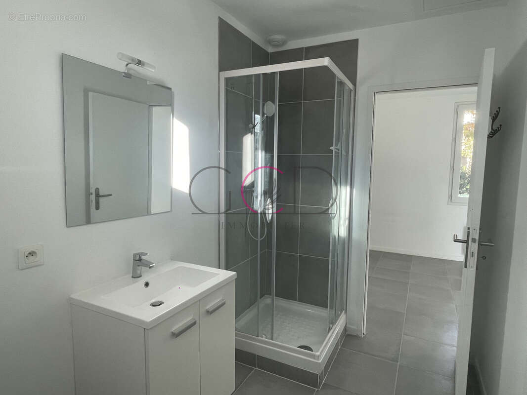 Appartement à COUDOUX