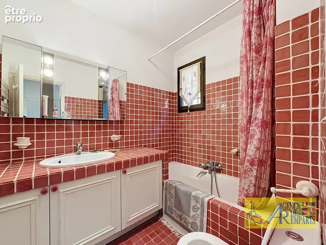 Villa 6 pièces avec piscine et vue mer Les Hauts de Vaugrenier - photo 3