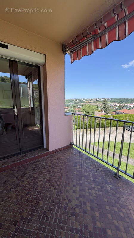 Appartement à ROCHE-LA-MOLIERE