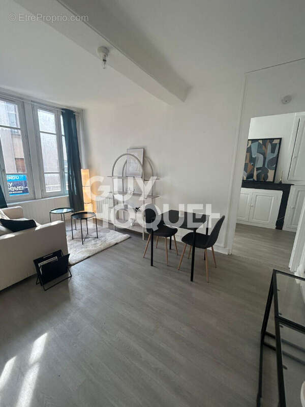 Appartement à LYON-1E