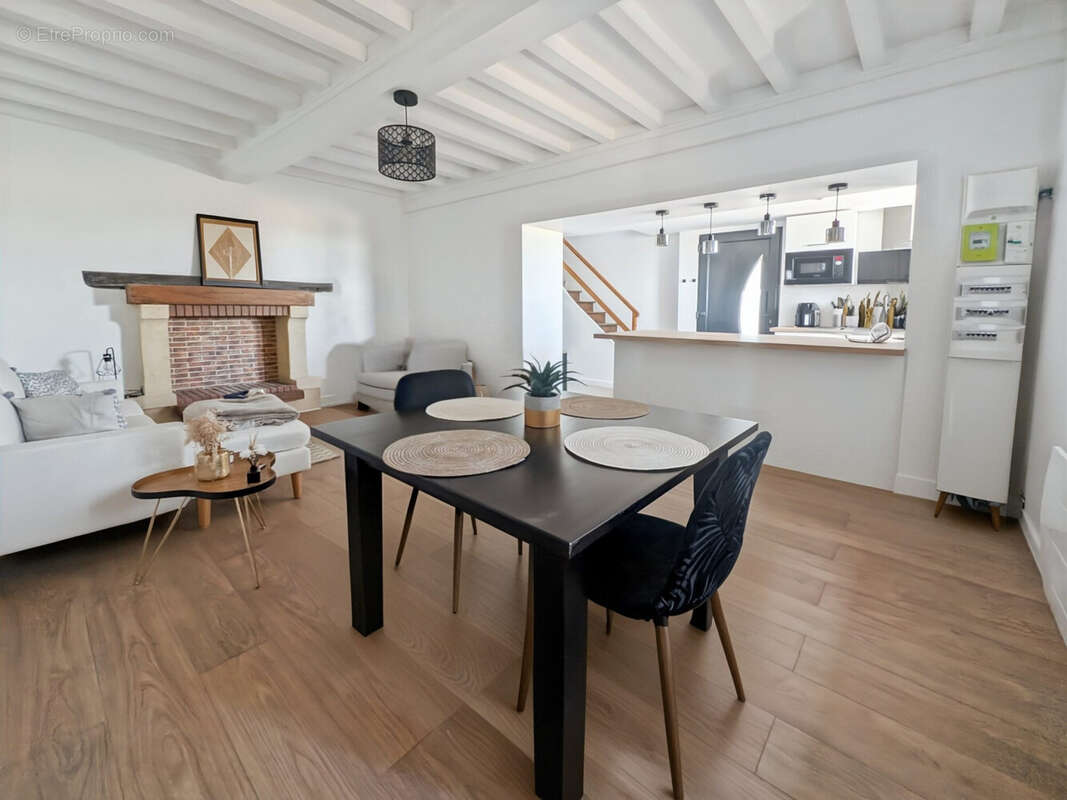 Maison à ANSE