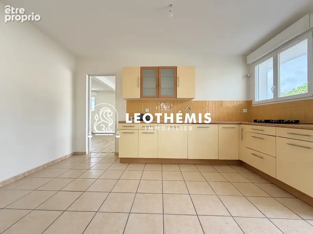 Maison 6 pièces 162 m² à vendre à La Tremblade (17390) - photo 2