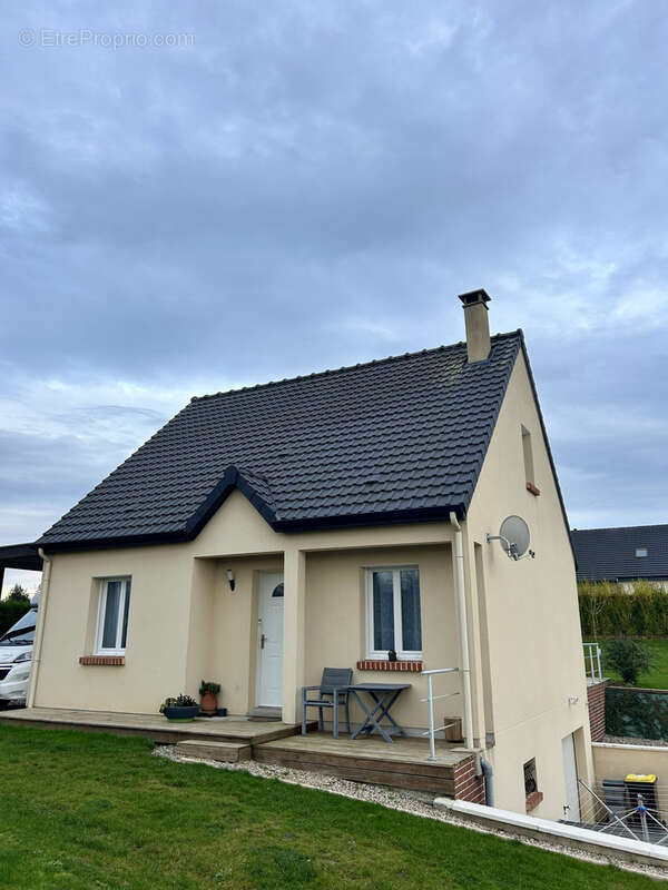 Maison à NEUFCHATEL-EN-BRAY