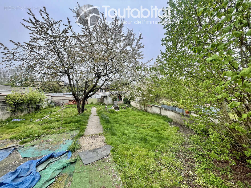 Appartement à CHARLEVILLE-MEZIERES
