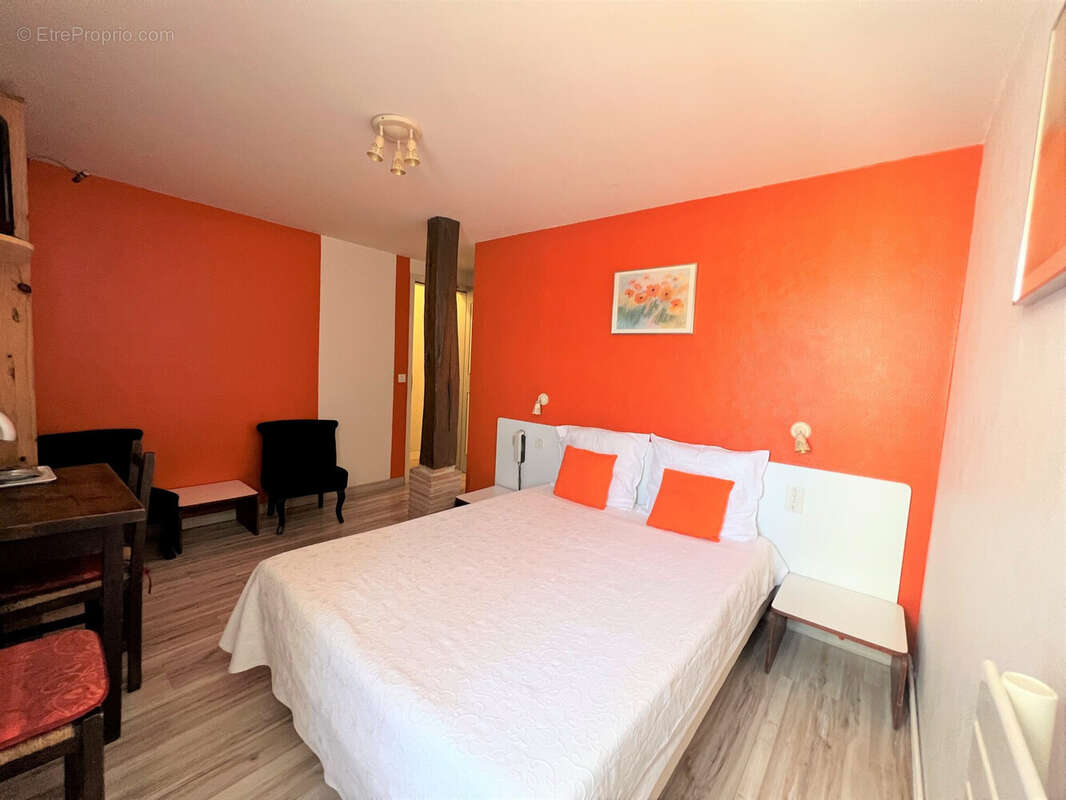 Maison 450 m² à Cancon  - photo 5