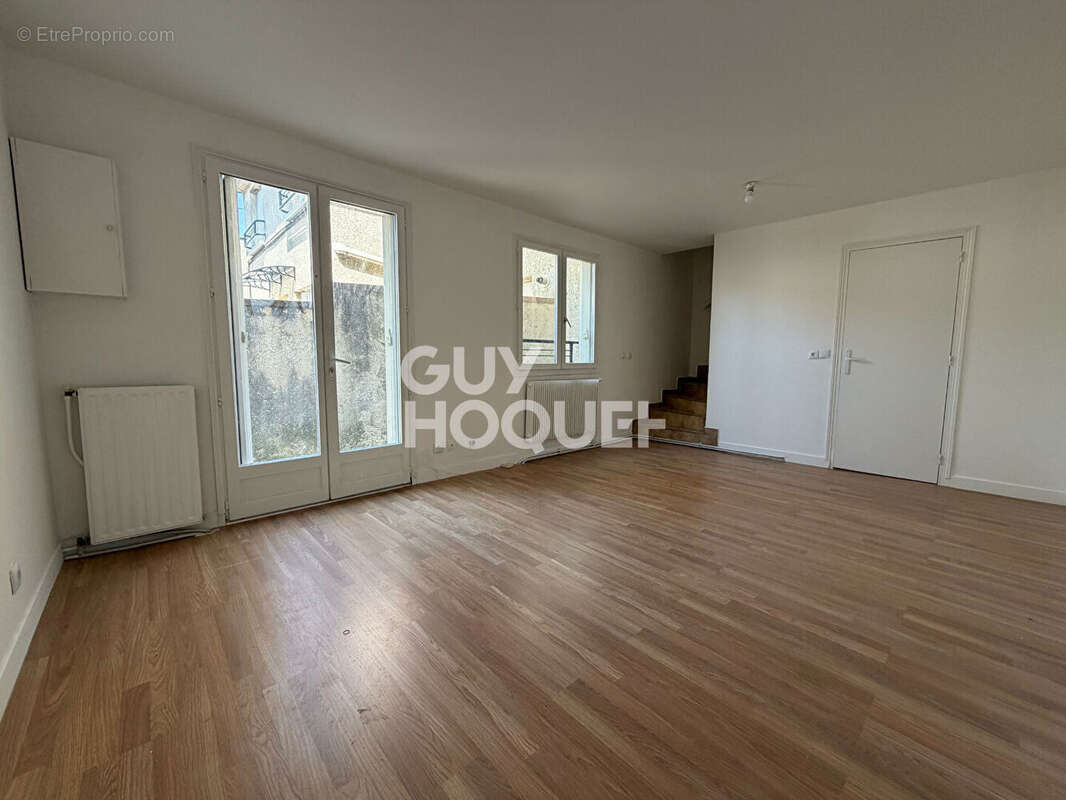 Maison à MONTREUIL