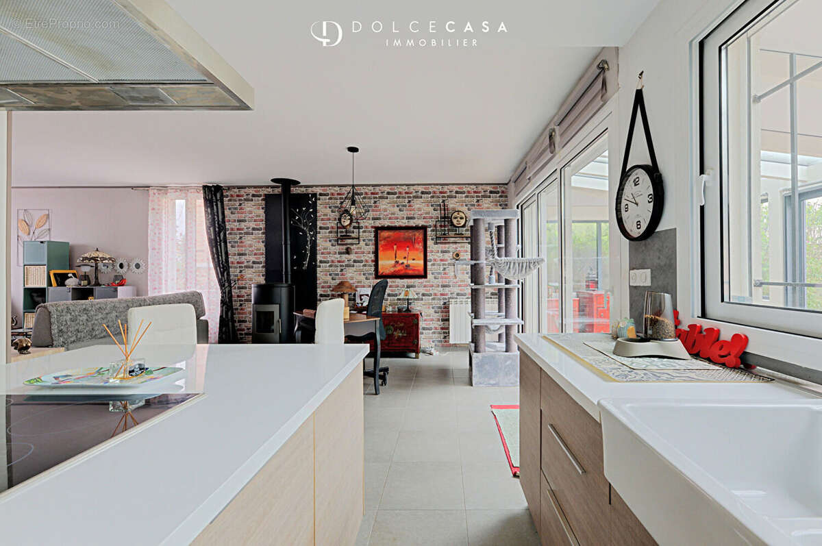 Maison à LE PERREUX-SUR-MARNE