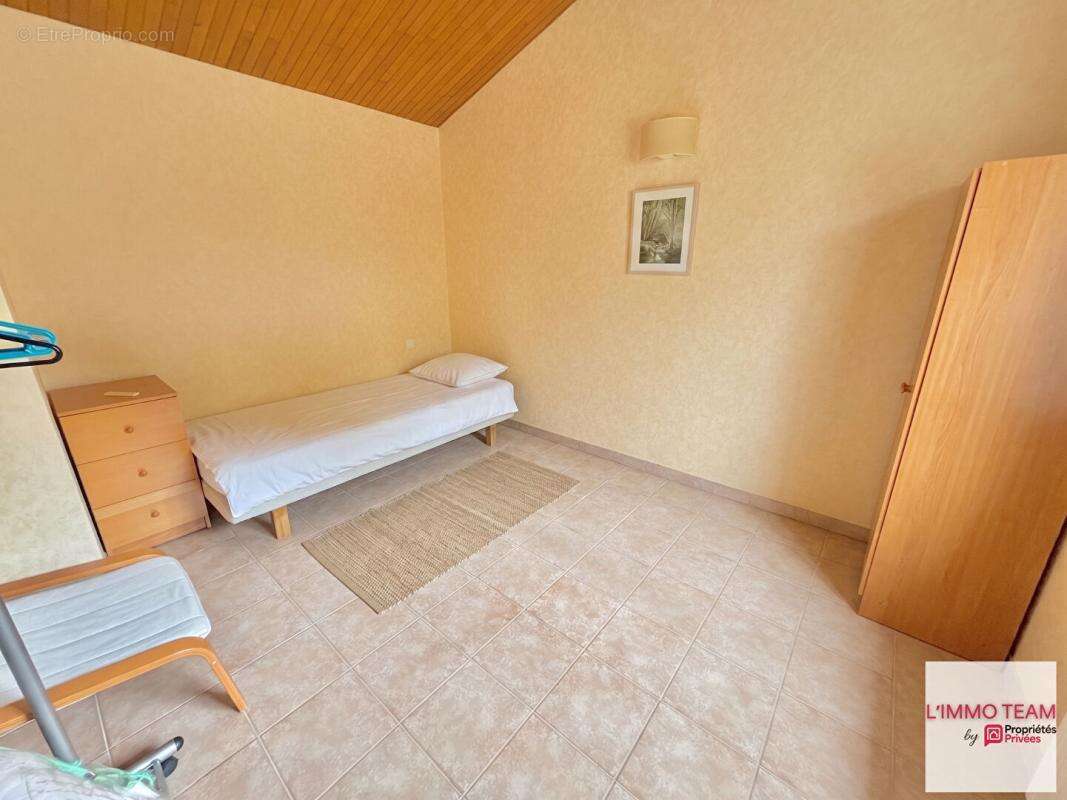 VERS, maison 5 pièces sur plus de 8000m² de terrain - photo 18