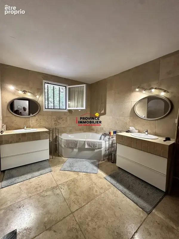 Maison 6 pièces 143 m² à vendre à Grignan (26230) - photo 8