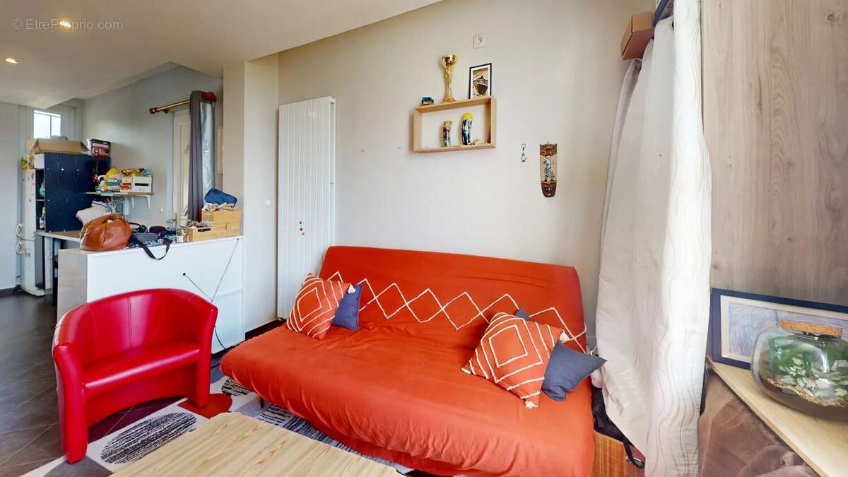 Appartement à SAINT-REMY-L&#039;HONORE