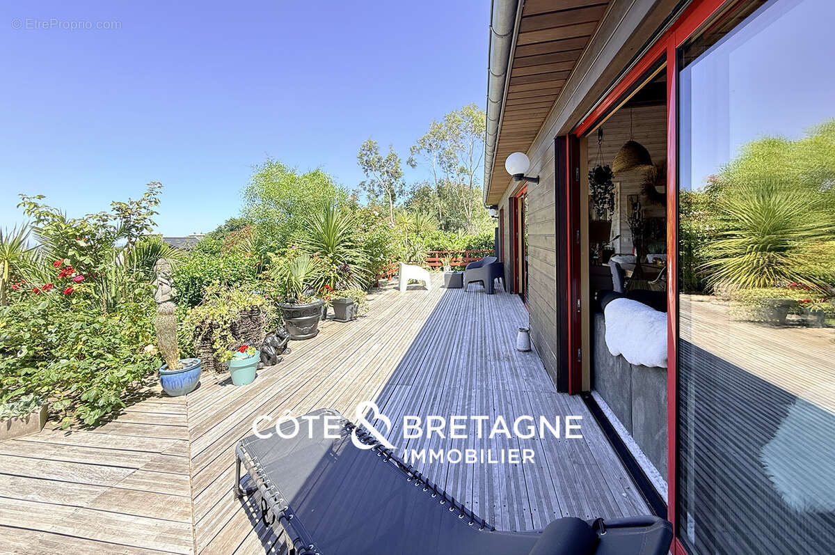 Propriété d'architecte d'exception sur la côte de granit rose  réf : 2026116 - photo 16