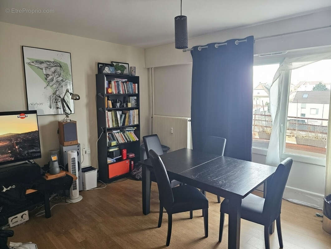 STRASBOURG Stockfeld - Appartement 2 pièces loué de 51m2 avec un balcon et une cave - photo 3