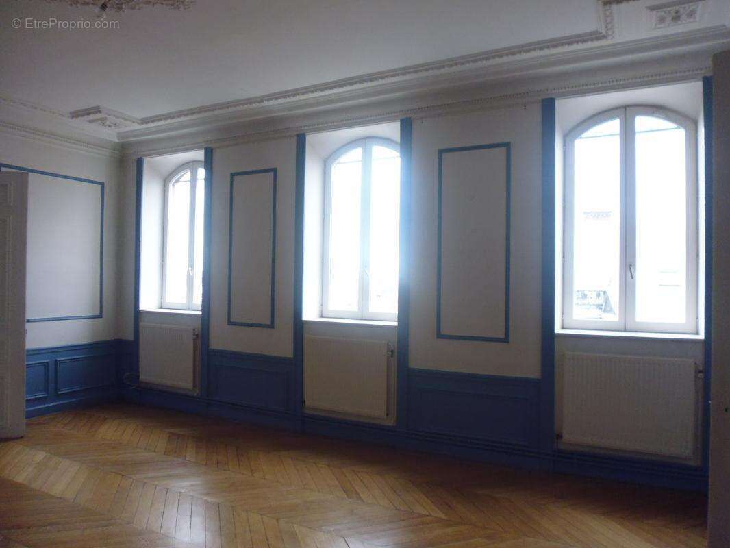 Appartement à SEDAN