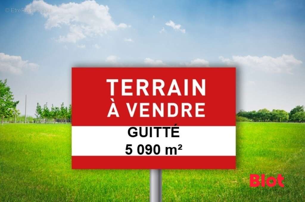 Terrain à GUITTE