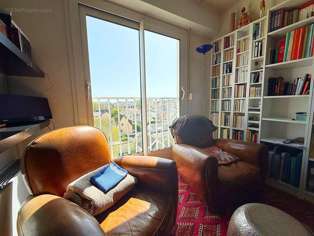 Appartement à NANTERRE
