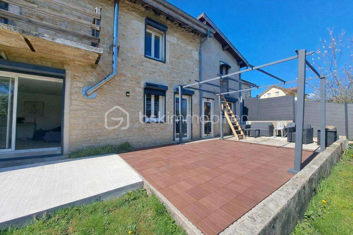 Maison a VIRY de 130M2 - photo 2
