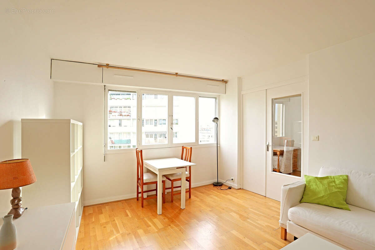 Appartement à PARIS-13E