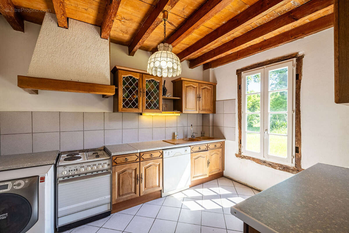 Maison à SARBAZAN