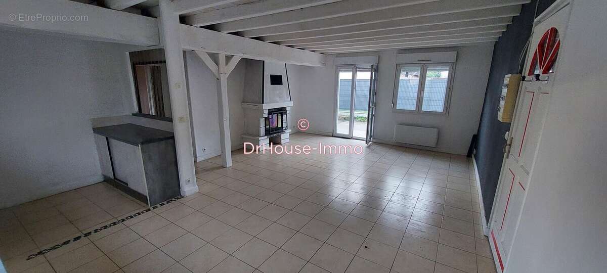 Maison à BARBEREY-SAINT-SULPICE