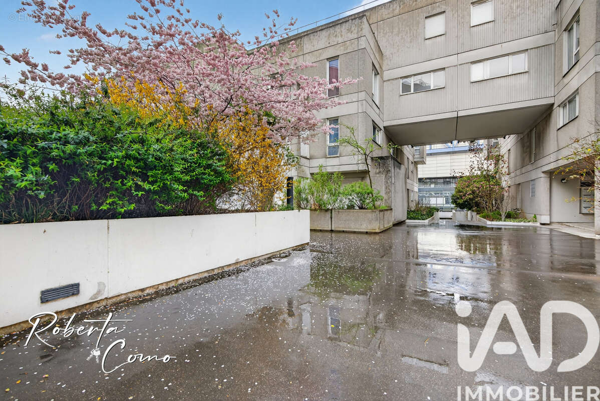 Photo 8 - Appartement à PARIS-19E