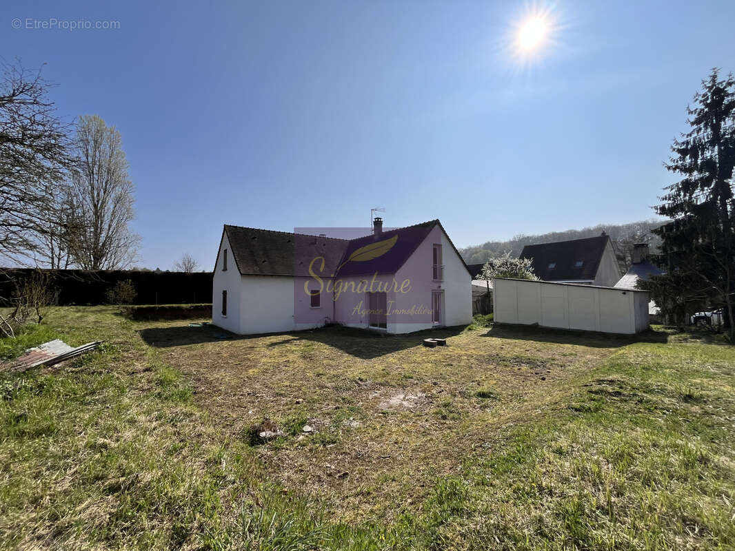 Maison à LOMBRON