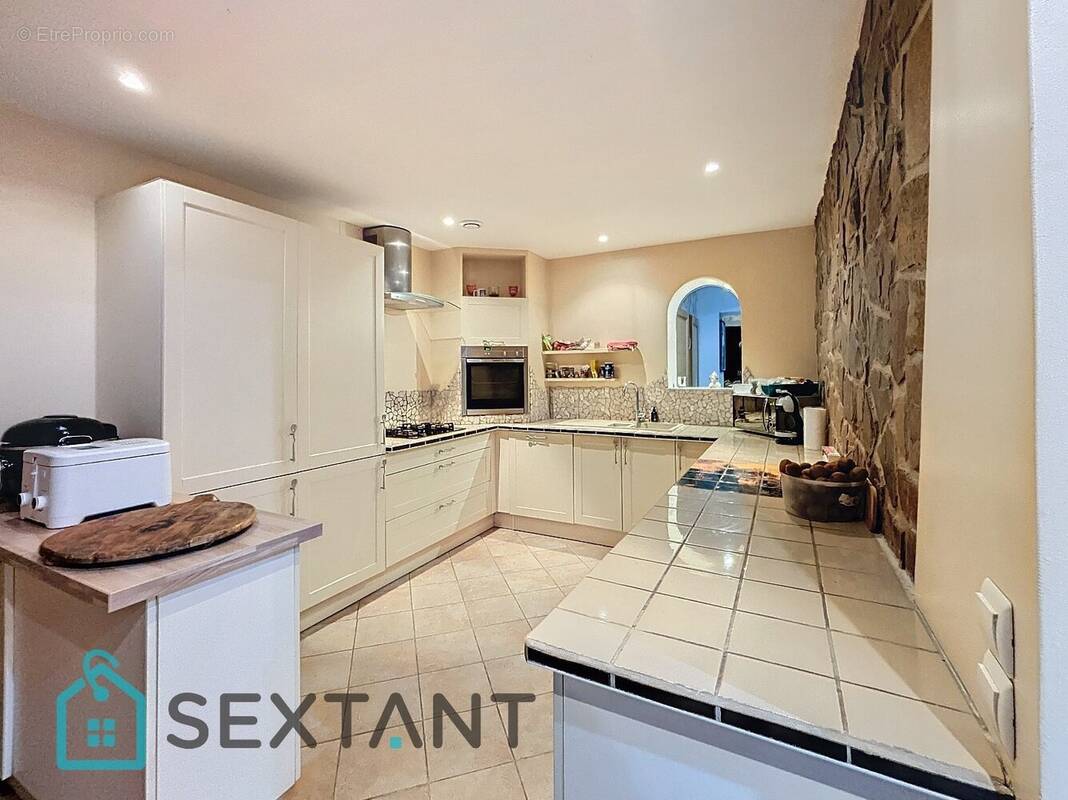 Maison à CAUDEBEC-LES-ELBEUF