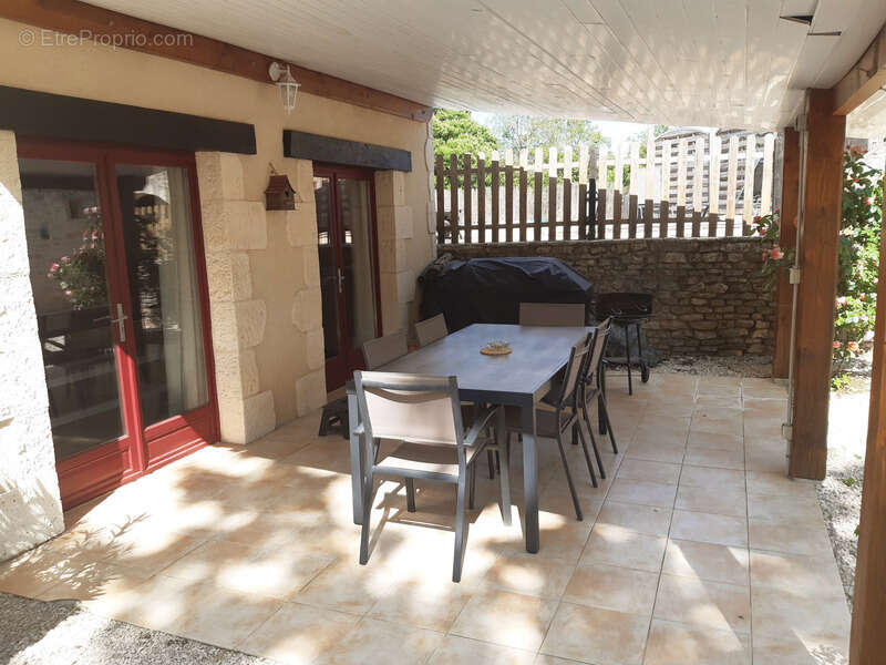 Maison à SALVAGNAC-CAJARC
