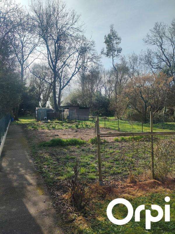 Maison à SAINT-LAURENT-DE-LA-PREE