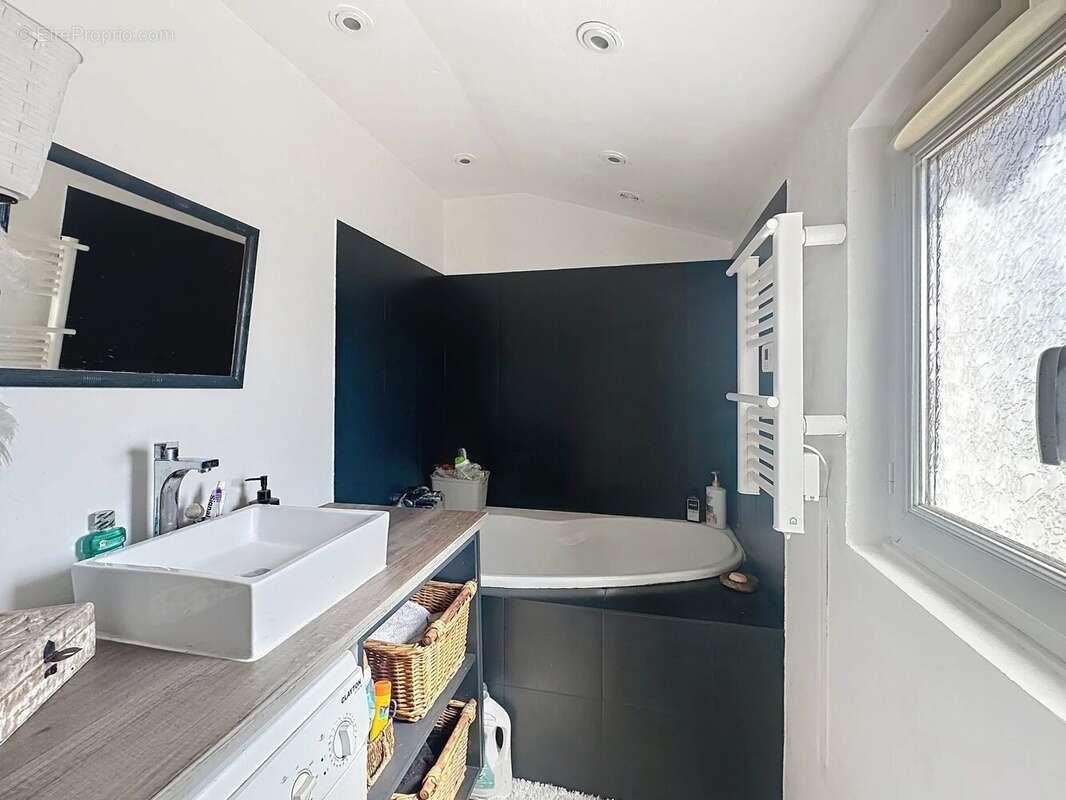 Appartement à MANDELIEU-LA-NAPOULE