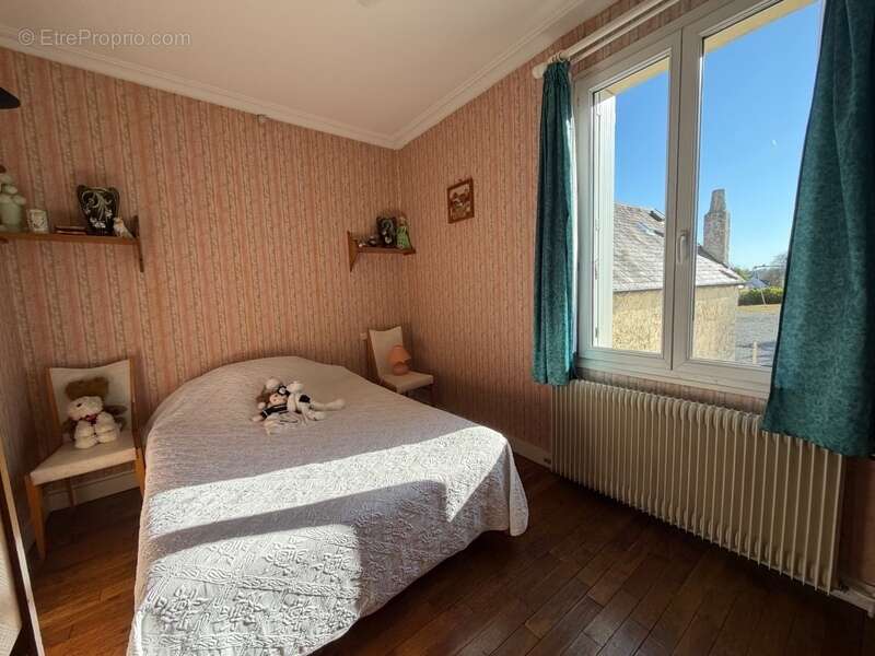 Maison à SAINT-SAUVEUR-LENDELIN