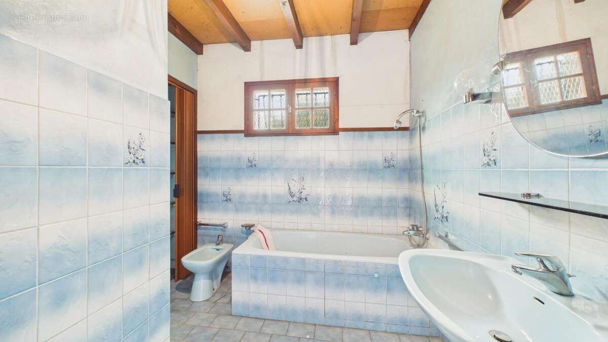 Maison à SAUBION