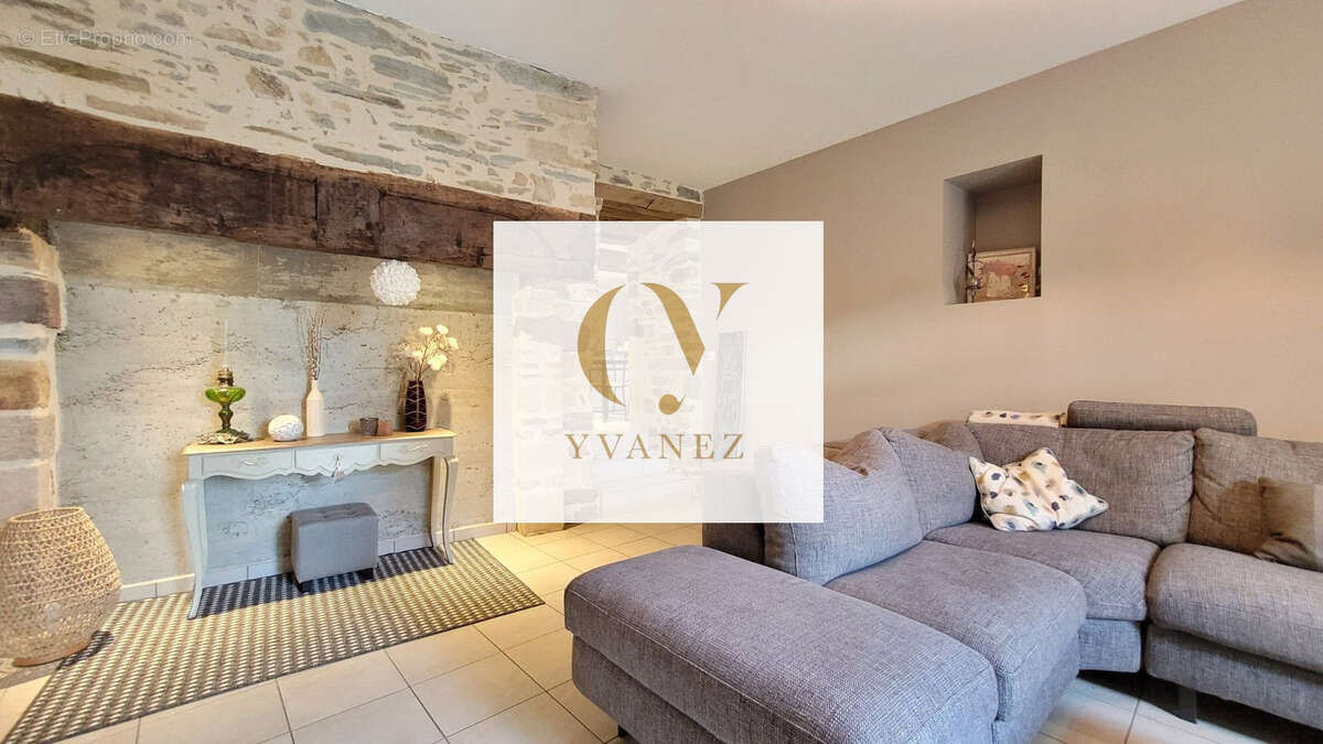 Maison à CHATEAUGIRON