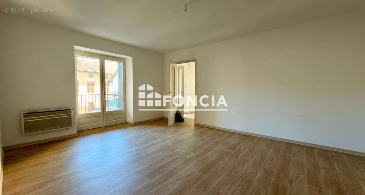 Appartement à AUBIN