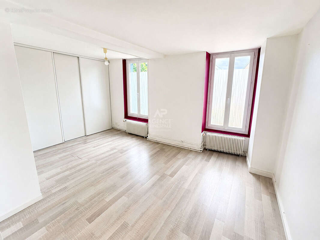 Maison Triel Sur Seine 6 pièce(s) 180 m2 - photo 10